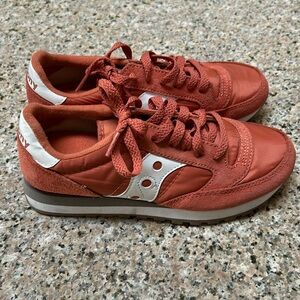 Saucony sneaker